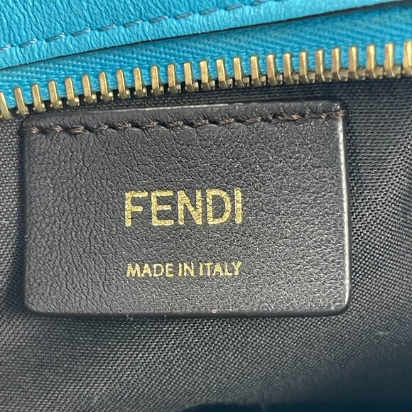 Fendi Baguette Camera Crossbody Bag in Turquoise Blue - Preowned - Picture 13 of 16